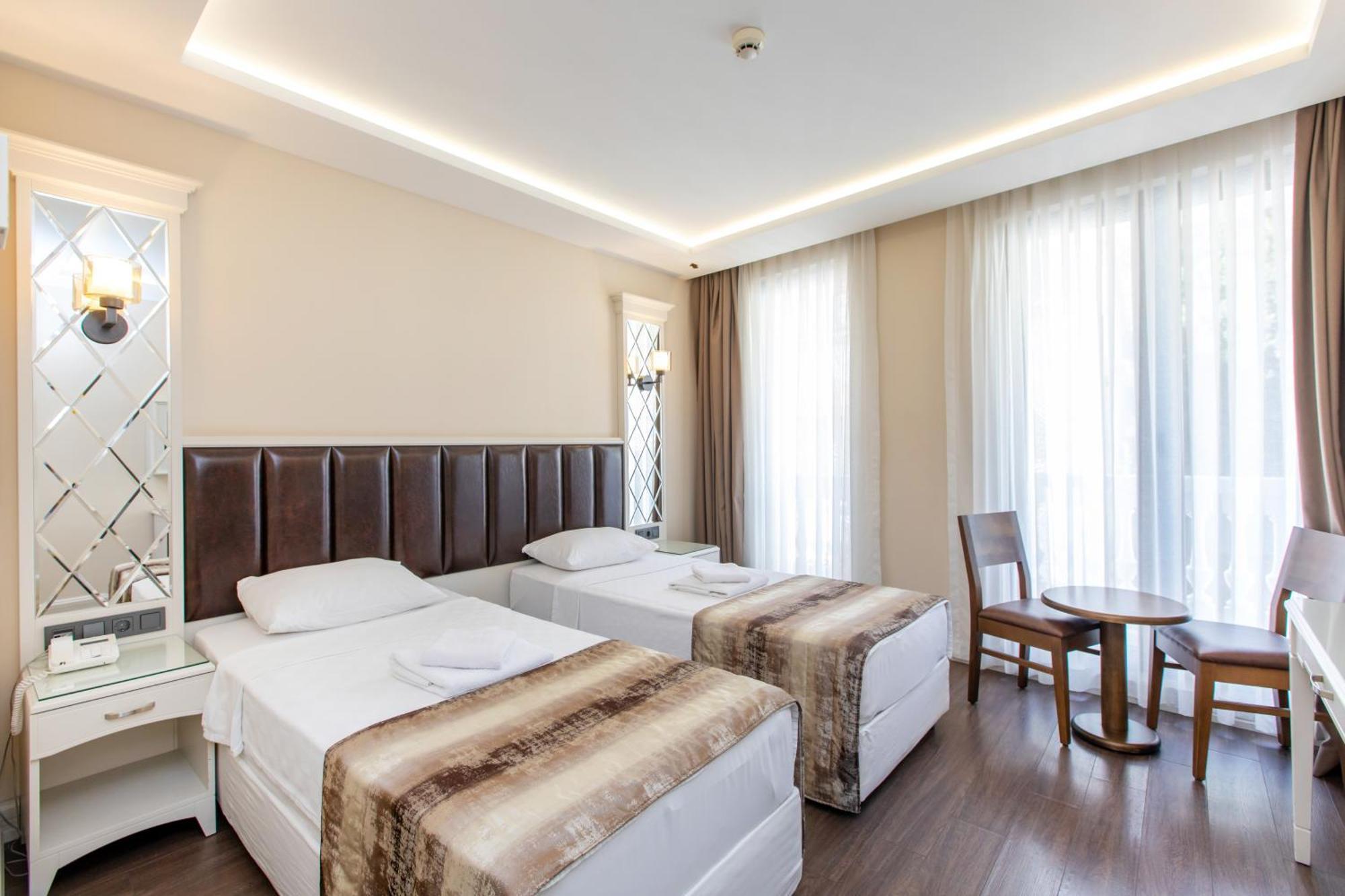 Morava Hotel Estambul Exterior foto